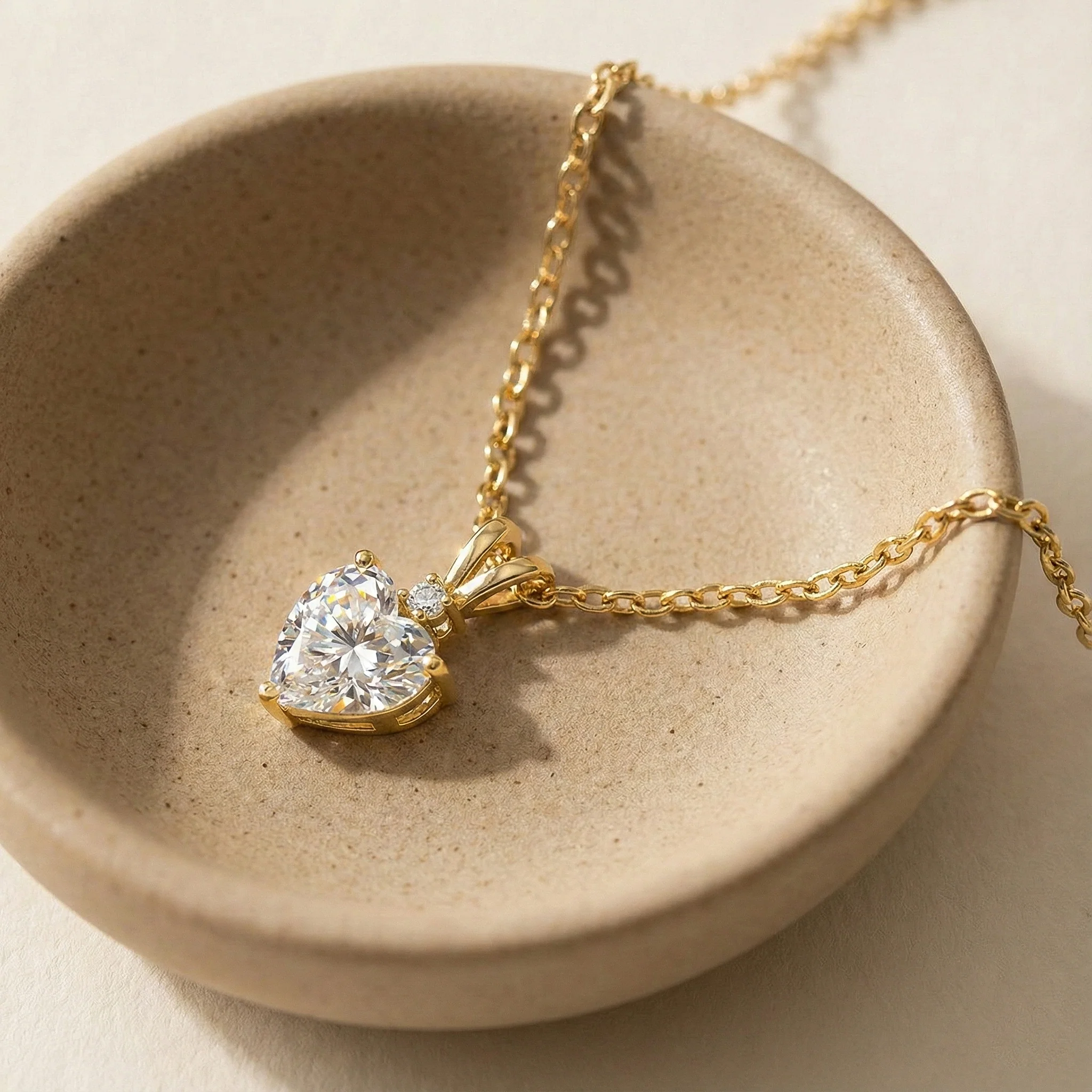 Cubic Zirconia Heart Pendant Necklace in 925 Sterling Silver 1.5ct - Image 10