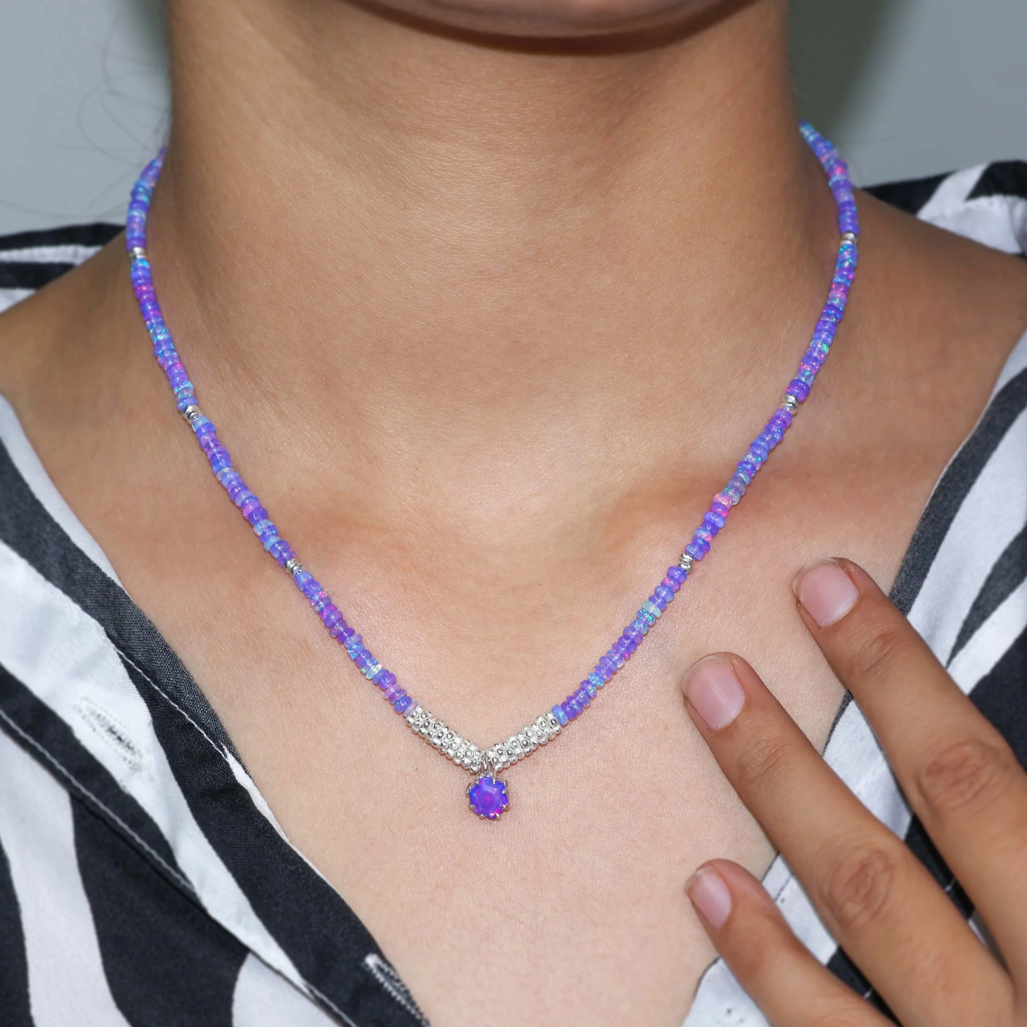 Enchanting Lavender Opal Beaded Necklace in 925 Sterling silver - Image 3