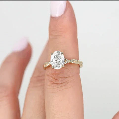 Oval cubic Zirconia Gold statement wedding ring for her - Image 8