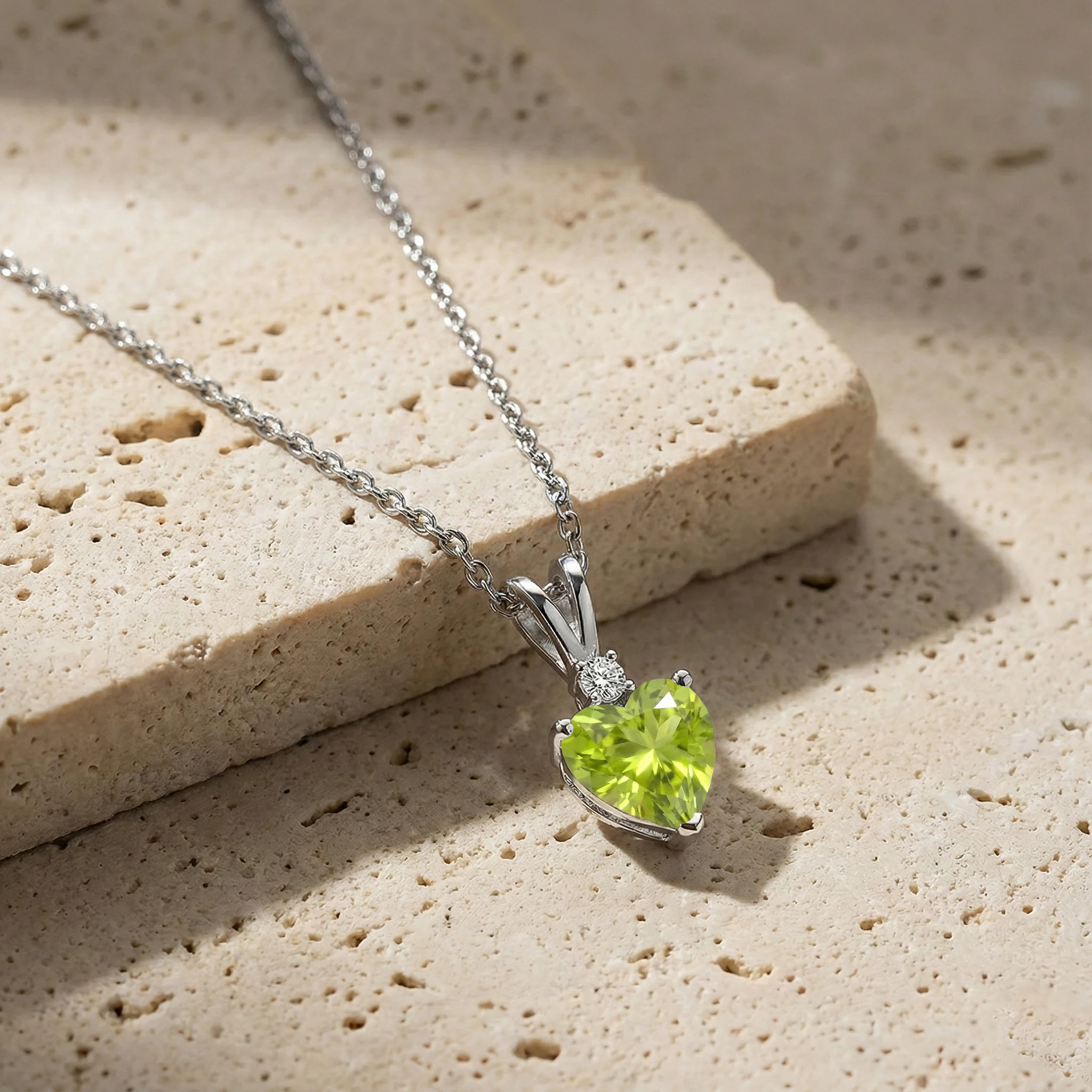 Peridot Heart Pendant Necklace in 925 Sterling Silver 1.5ct - Image 6