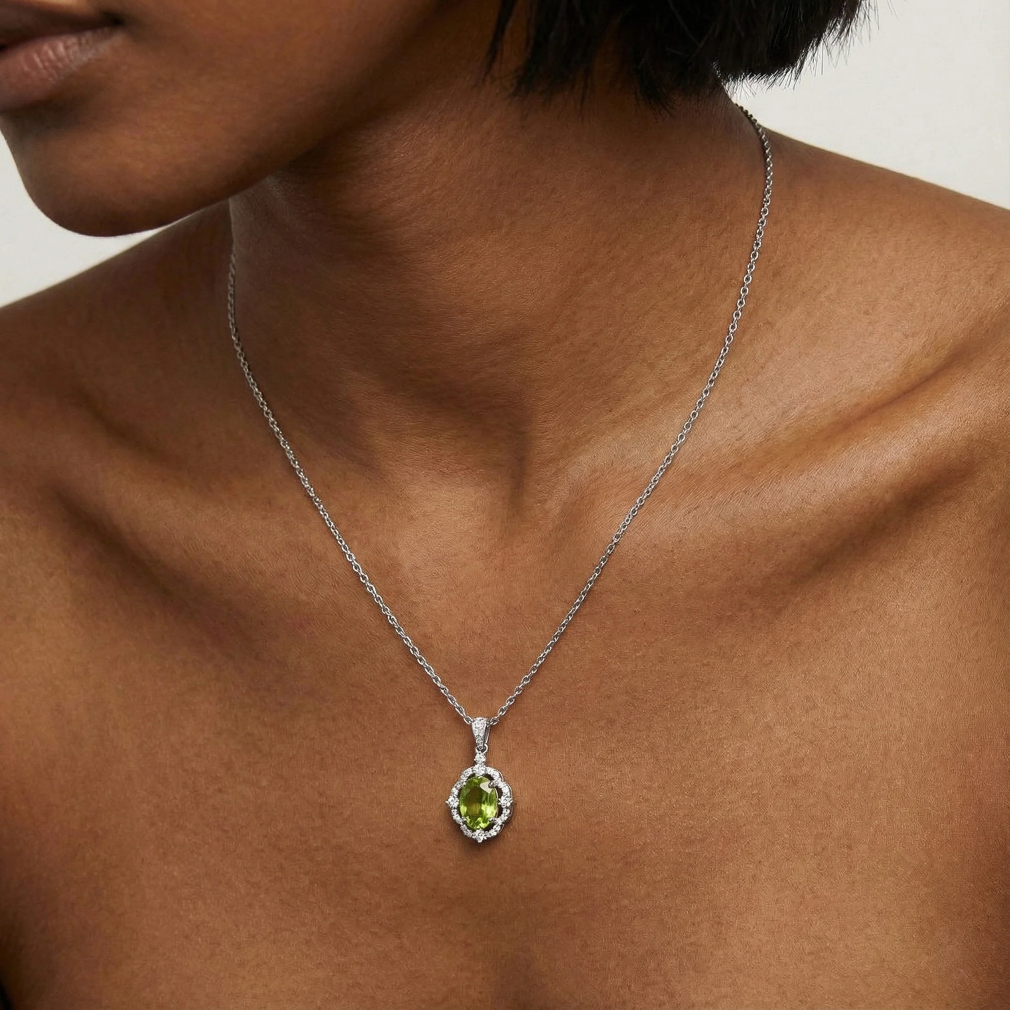 Peridot Oval Halo Pendant Necklace in 925 Sterling Silver 1.2ct - Image 3