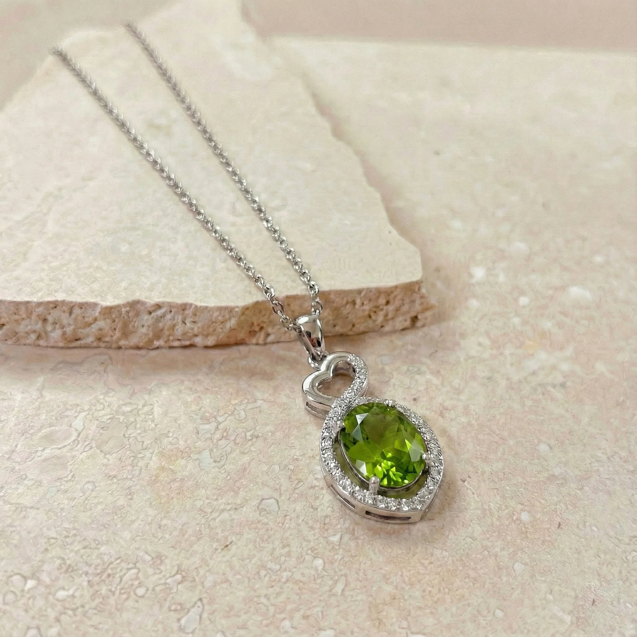 Peridot Oval Infinity Twist Heart Pendant Necklace in 925 Sterling Silver 1.2ct - Image 8