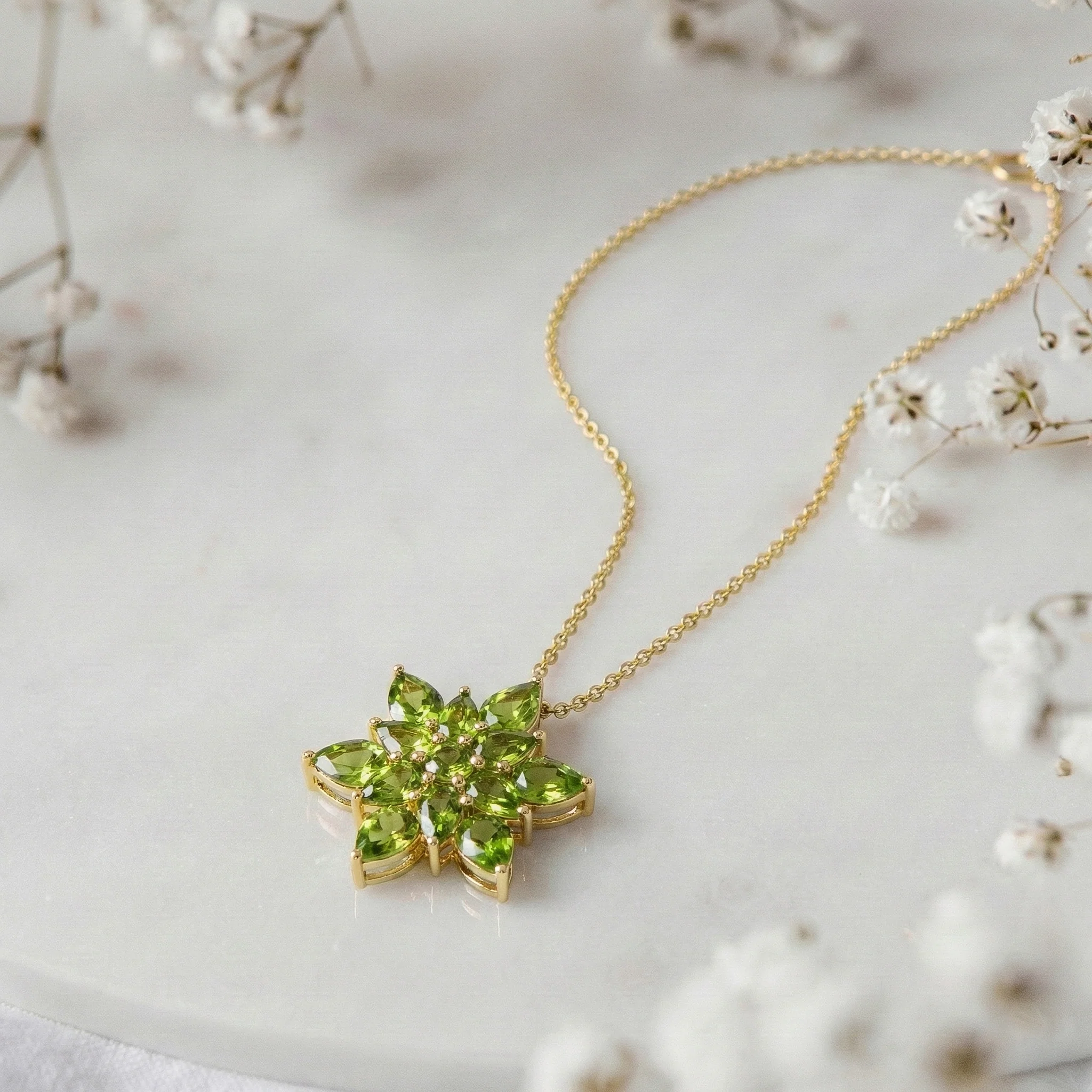 Peridot Pear Floral Pendant Necklace in 925 Sterling Silver 5.70ct - Image 10