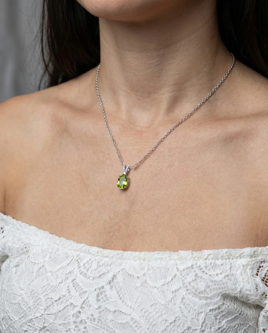 Peridot Solitaire Pendant Necklace in 925 Sterling Silver 1.2ct - Image 7
